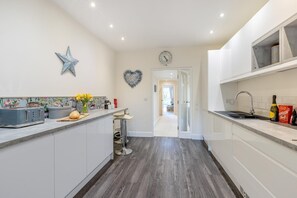 Microwave, oven, dishwasher, toaster