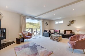 TV, fireplace, foosball - 4 Bed in Mortehoe (oc-dillyd) (Mortehoe)