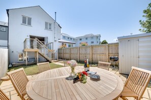Outdoor dining - 4 Bed in Mortehoe (oc-dillyd) (Mortehoe)