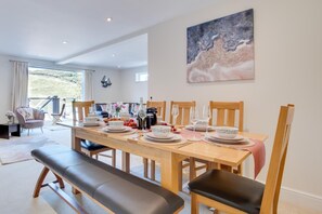 Dining - 4 Bed in Mortehoe (oc-dillyd) (Mortehoe)