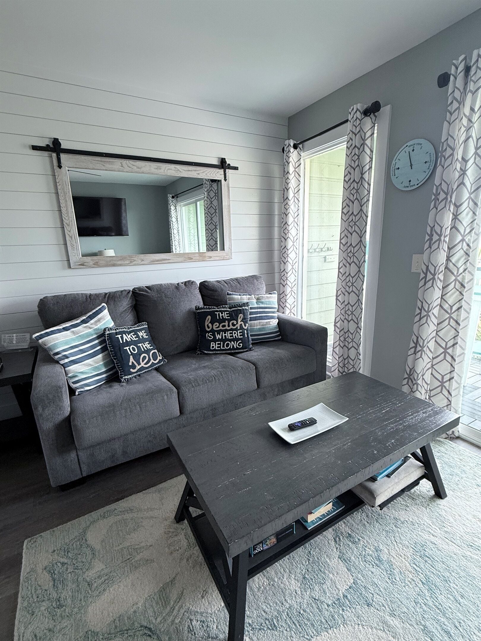 Sea Cabin 208 | 1 Bedroom Oceanfront Condo | Pool | Just Renovated - Mount Pleasant, SC