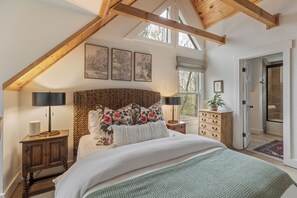 2 soverom, strykejern/-brett, wi-fi (inkludert) og sengetøy