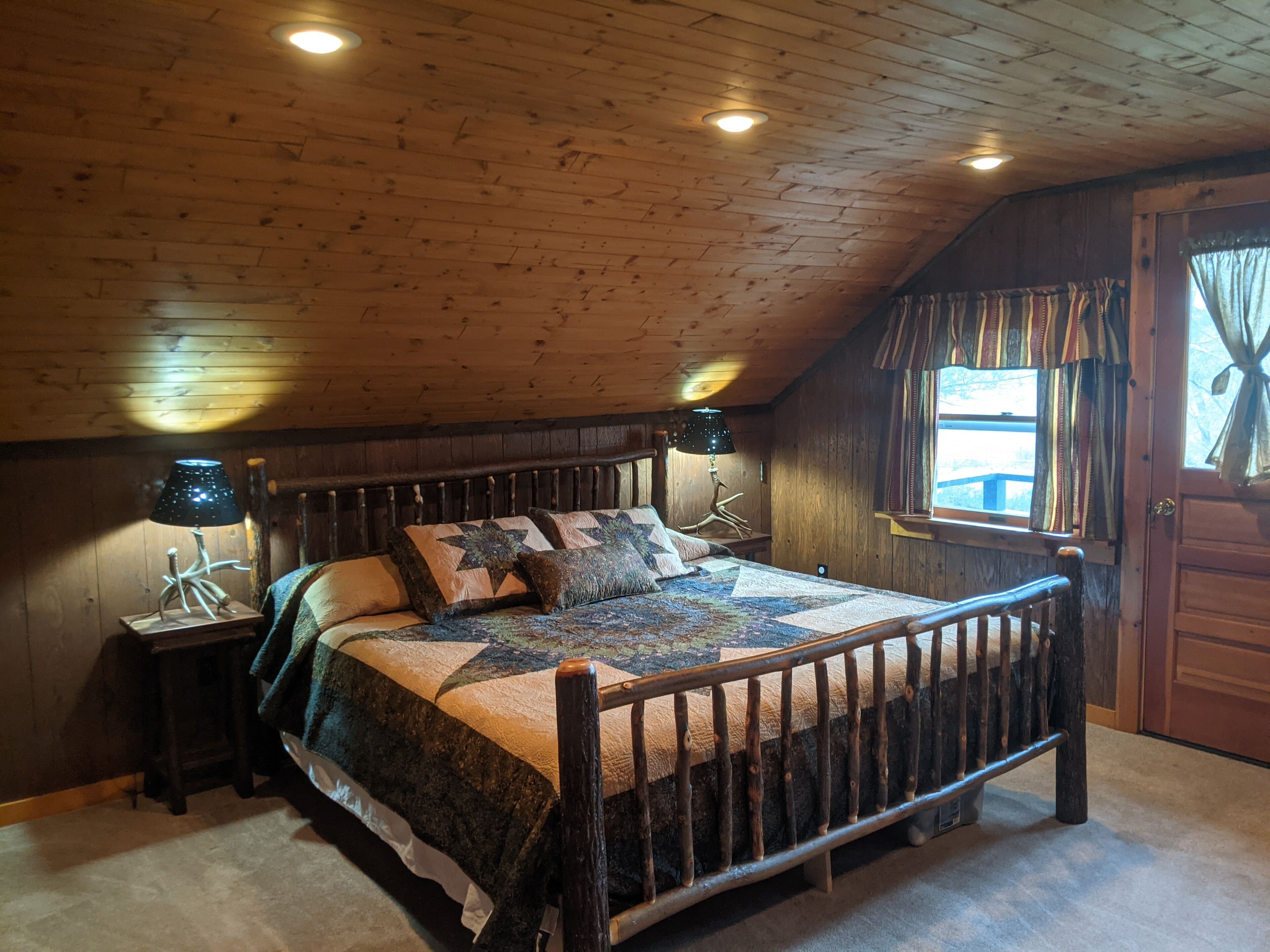 5 camere, Wi-Fi gratuito, lenzuola