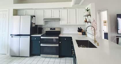 Family Friendly Getaway close to beach