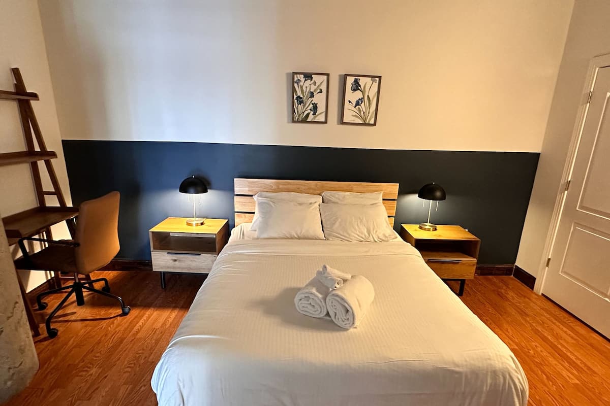 Apartment, 2 Bedrooms, 2 Bathrooms | 1 bedroom, laptop workspace, iron/ironing board, free cribs/infant beds