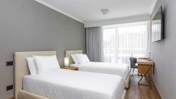 Superior-Zweibettzimmer | Hochwertige Bettwaren, Daunenbettdecken