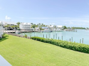 Marina - Marina Front villa family friendly  (Marathon)