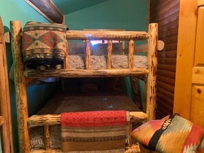 1 Schlafzimmer, Reisekinderbett, WLAN, Bettwäsche