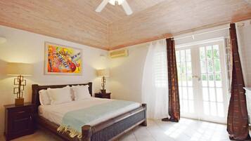 Townhome, 3 Bedrooms | 2 bedrooms, individually decorated, individually furnished, free WiFi