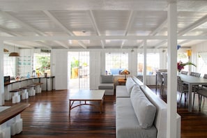 House, 3 Bedrooms | Interior