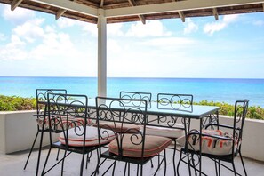 Villa, 3 chambres | Restauration extérieure