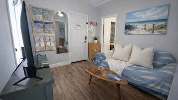 2 bedrooms, free WiFi, bed sheets, wheelchair access