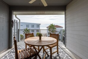 Outdoor dining - "Sunshine At The Beach"- Now 3 Bedrooms! Many Upgrades! Perfect Location! (Orange Beach)
