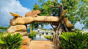 Entrada de la propiedad