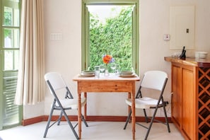 Casa de campo, 1 habitación | Restauración
