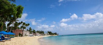 Poolside Paradise Near Beach - Pavilion Villa by Bluescape