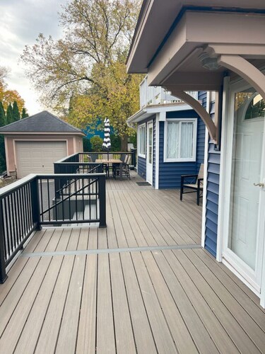 Flint Haus - Frankenmuth Vacation Homes