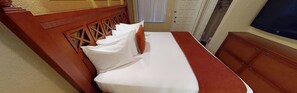 2 室のベッドルーム、WiFi、ベッドシーツ