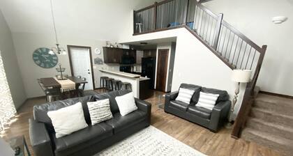 Bridges Bay cabin#104 sleeps 8+