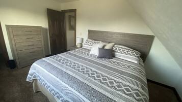 4 chambres, fer et planche à repasser, Wi-Fi gratuit, draps fournis