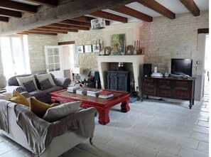 TV, fireplace, DVD player, table football