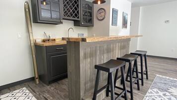 House (LL1425) | Exterior