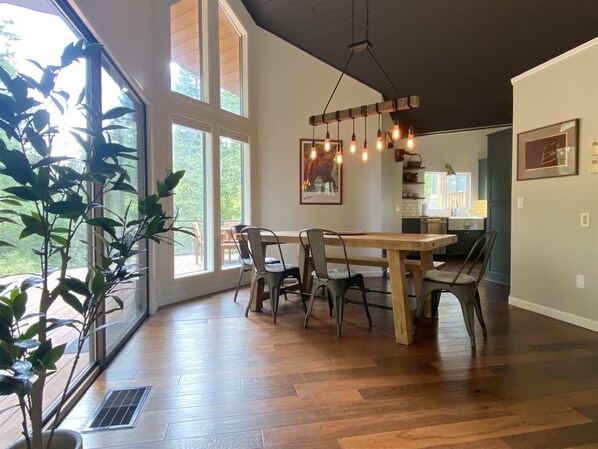 House (LL1425) | Private kitchen - Ll1425 Lion Mountain Lodge (Whitefish)