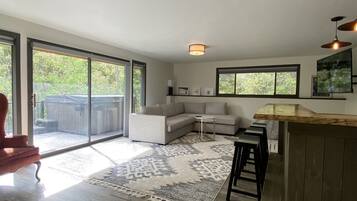 Rumah (LL1425) | Ruang keluarga