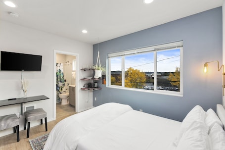 Decoración personalizada, wifi gratis y ropa de cama