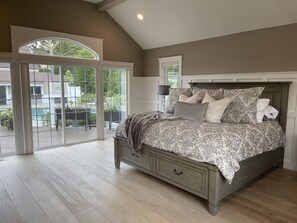 5 bedrooms, desk, iron/ironing board, free WiFi - Luxury Living_Cape Cod, a True Resort Destination  (Yarmouth Port)