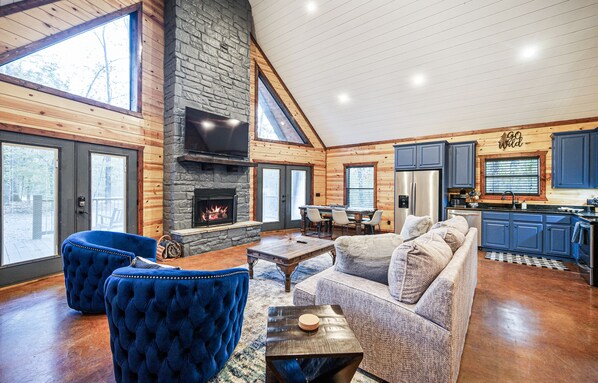 Smart TV, fireplace, video games, Hulu