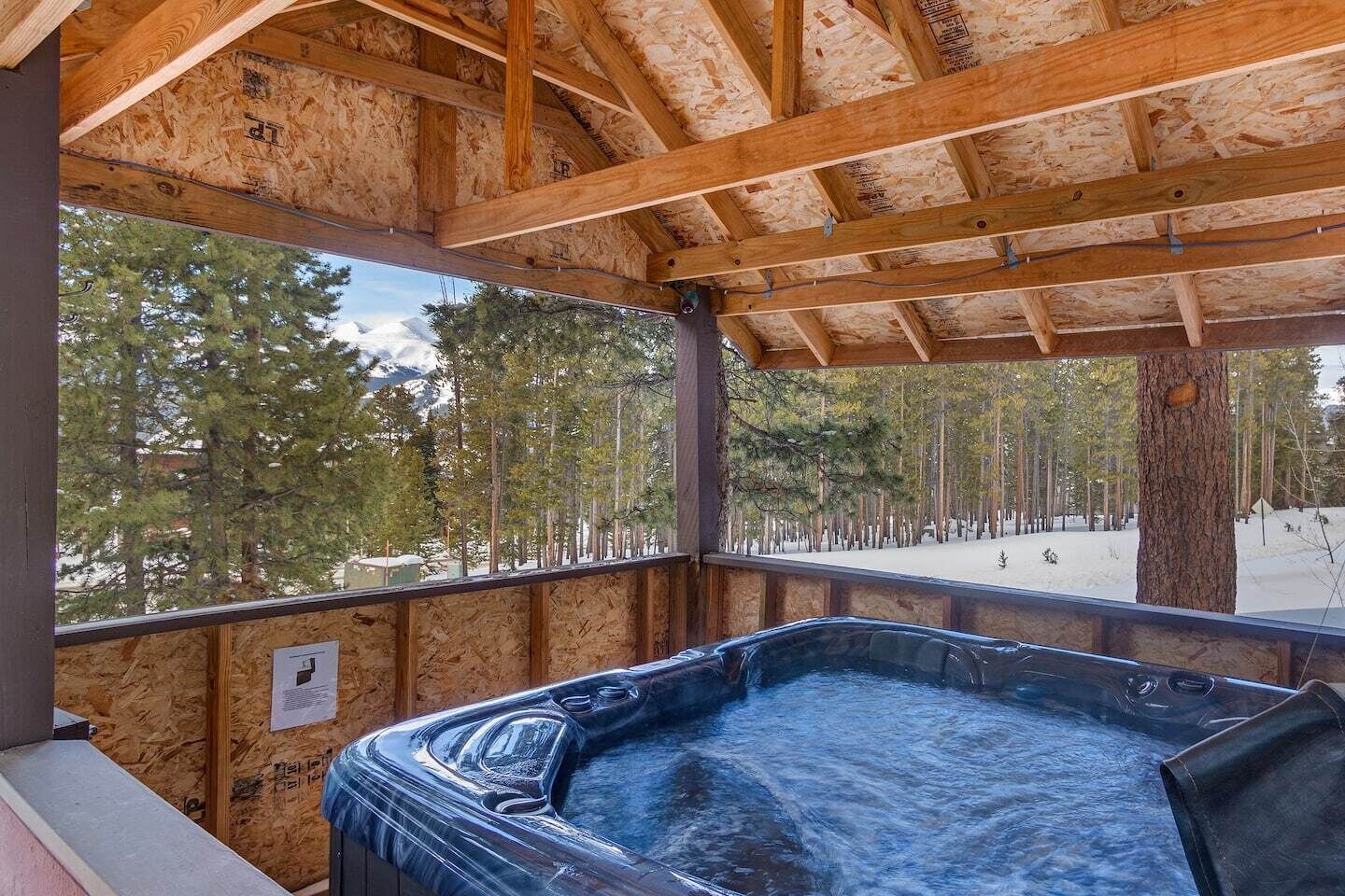 Townhome, Multiple Beds, Hot Tub, Mountain View | Outdoor spa tub