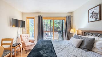 Apartment, 1 Queen-Bett, Poolzugang | 1 Schlafzimmer, kostenloses WLAN, Bettwäsche