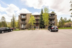 Exterior - Goldcamp #165 (Breckenridge)