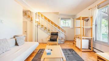 Townhome, Multiple Beds, Patio | Living area | 40-inch flat-screen TV with cable channels, TV, fireplace