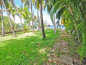 Sports court - Charming 2-Bed Cottage By Beach by BSL Rentals (Holetown)