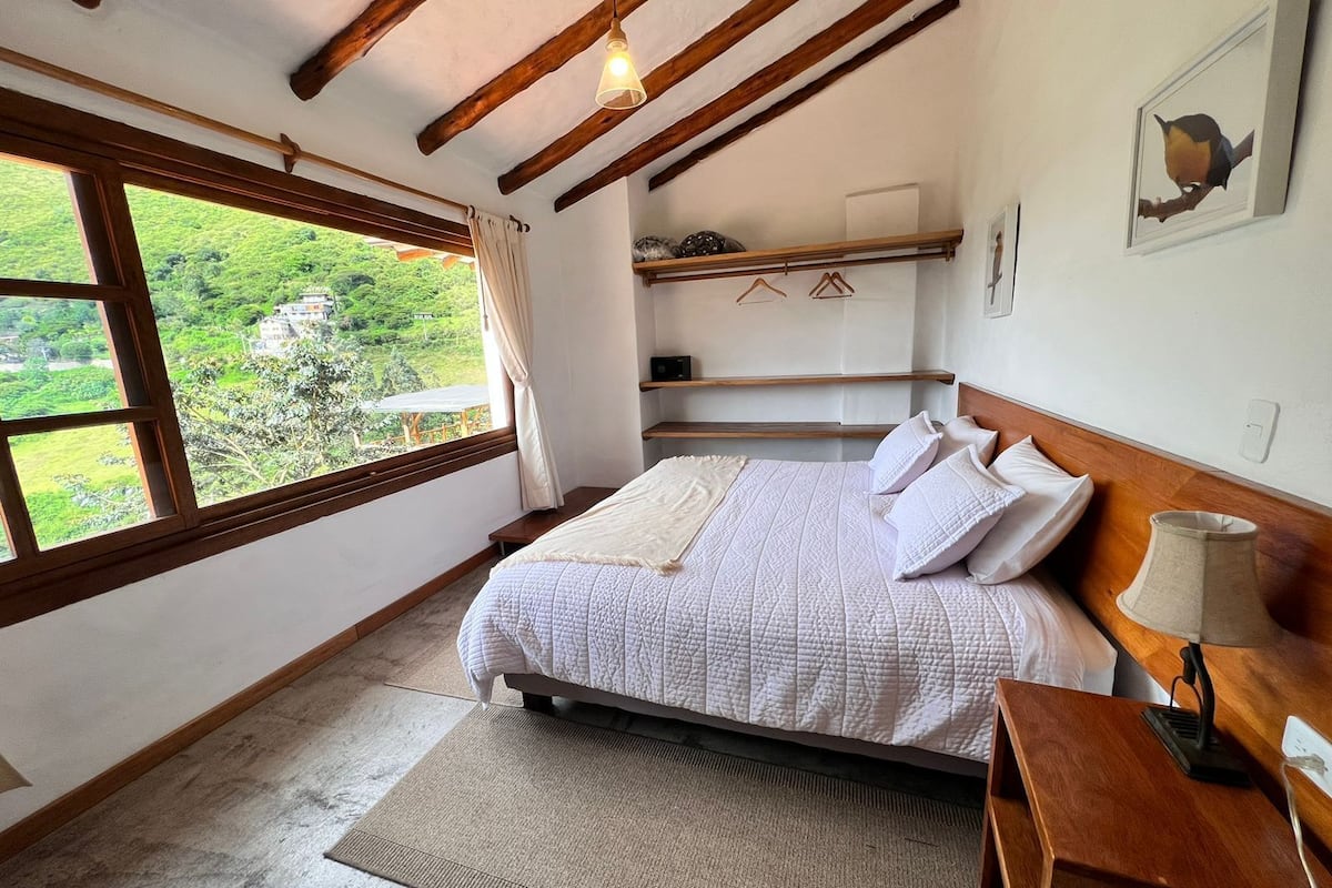 Double Room, 1 Queen Bed, Mountain View | Down duvets, in-room safe, desk, laptop workspace