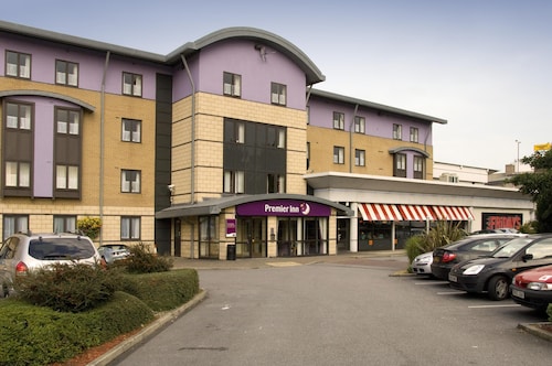 Premier Inn Leeds City Centre - Wellington Street