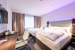 Habitación cuádruple familiar | Insonorización y wifi gratis