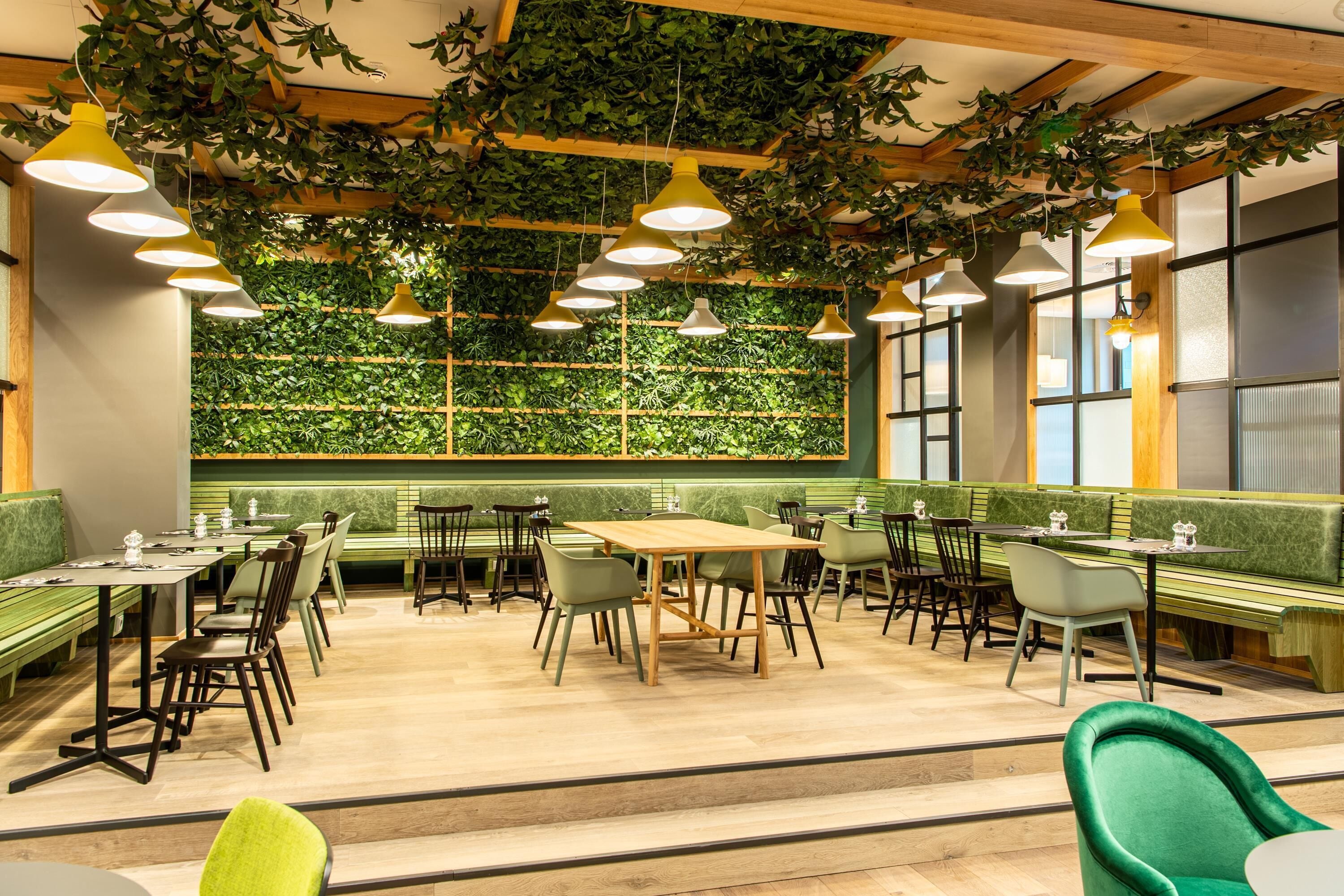 Petit déjeuner buffet (17.9 EUR par personne)