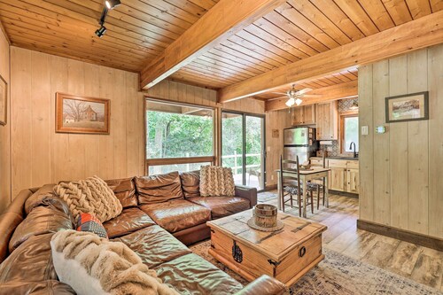 Quiet Max Meadows Cabin, 12 Acres of Property