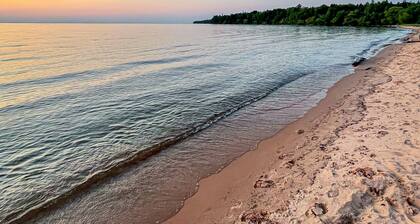 Bayfield Fruit Loop Retreat -2 Cottages
