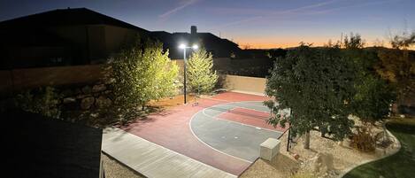 Sport court