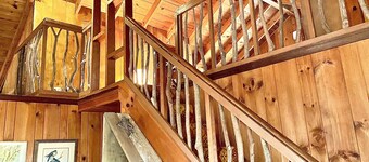 Buck's Cabin near Brevard, NC  Dog Friendly Wood stove, mtn views in forest.