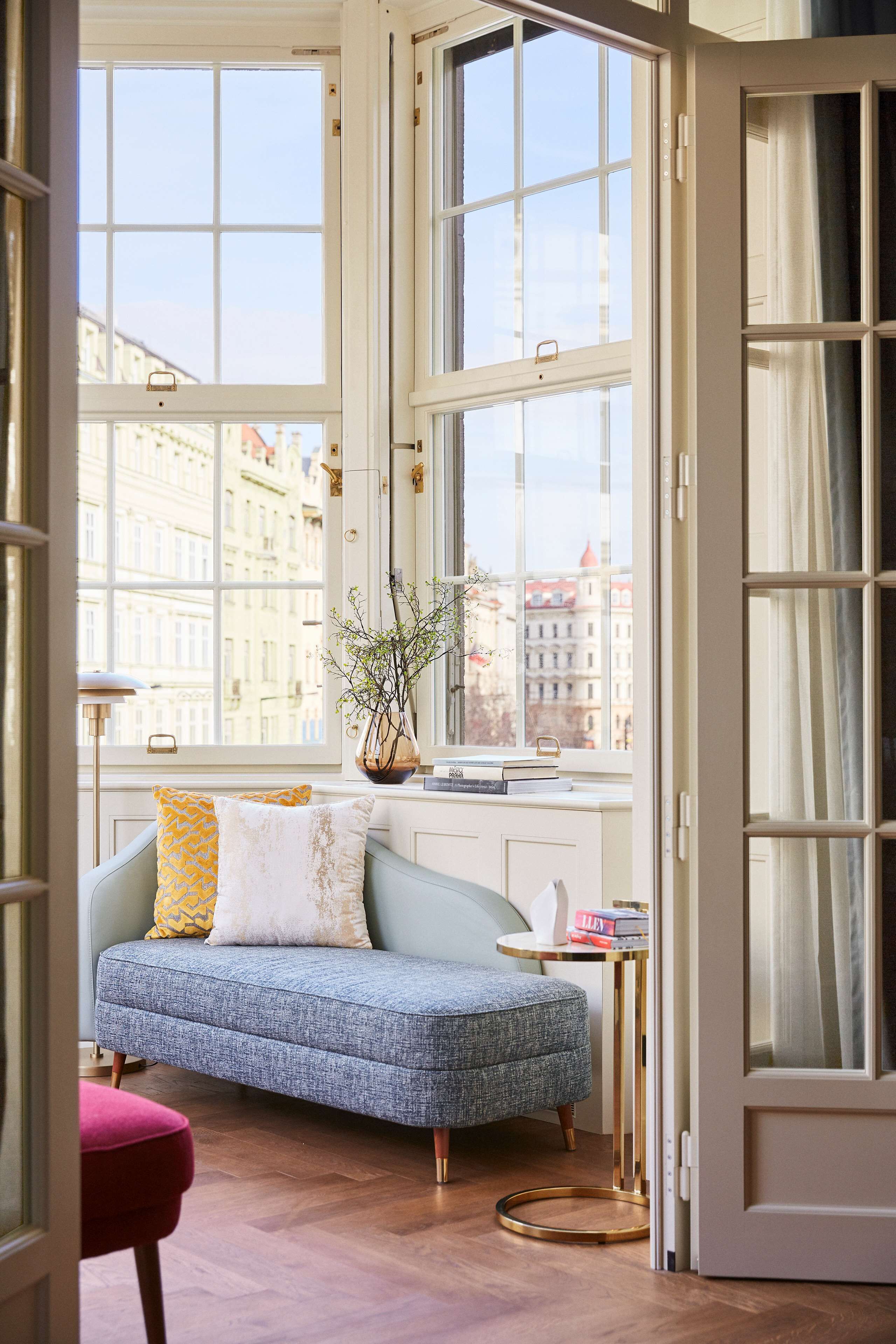 suite (residence) | 1 bedroom, premium bedding, pillow-top beds, free minibar items