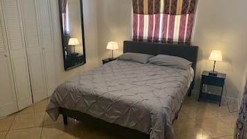 2 bedrooms, desk, free WiFi, bed sheets