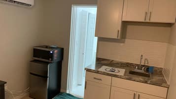 Fridge, microwave, coffee/tea maker