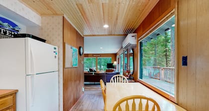 Dog-Friendly Home near Wallowa Lake w/Wraparound Deck, Free WiFi, Great Location