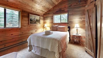 3 bedrooms, iron/ironing board, Internet, bed sheets