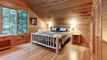 3 bedrooms, internet, bed sheets